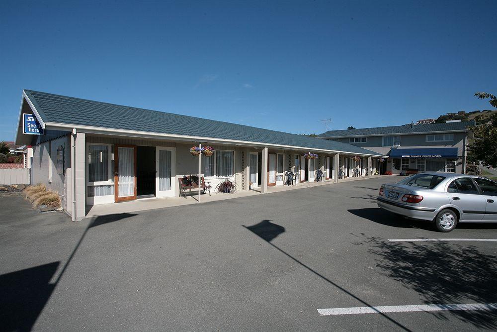 Aaa Thames Court Motel Оамару Екстериор снимка