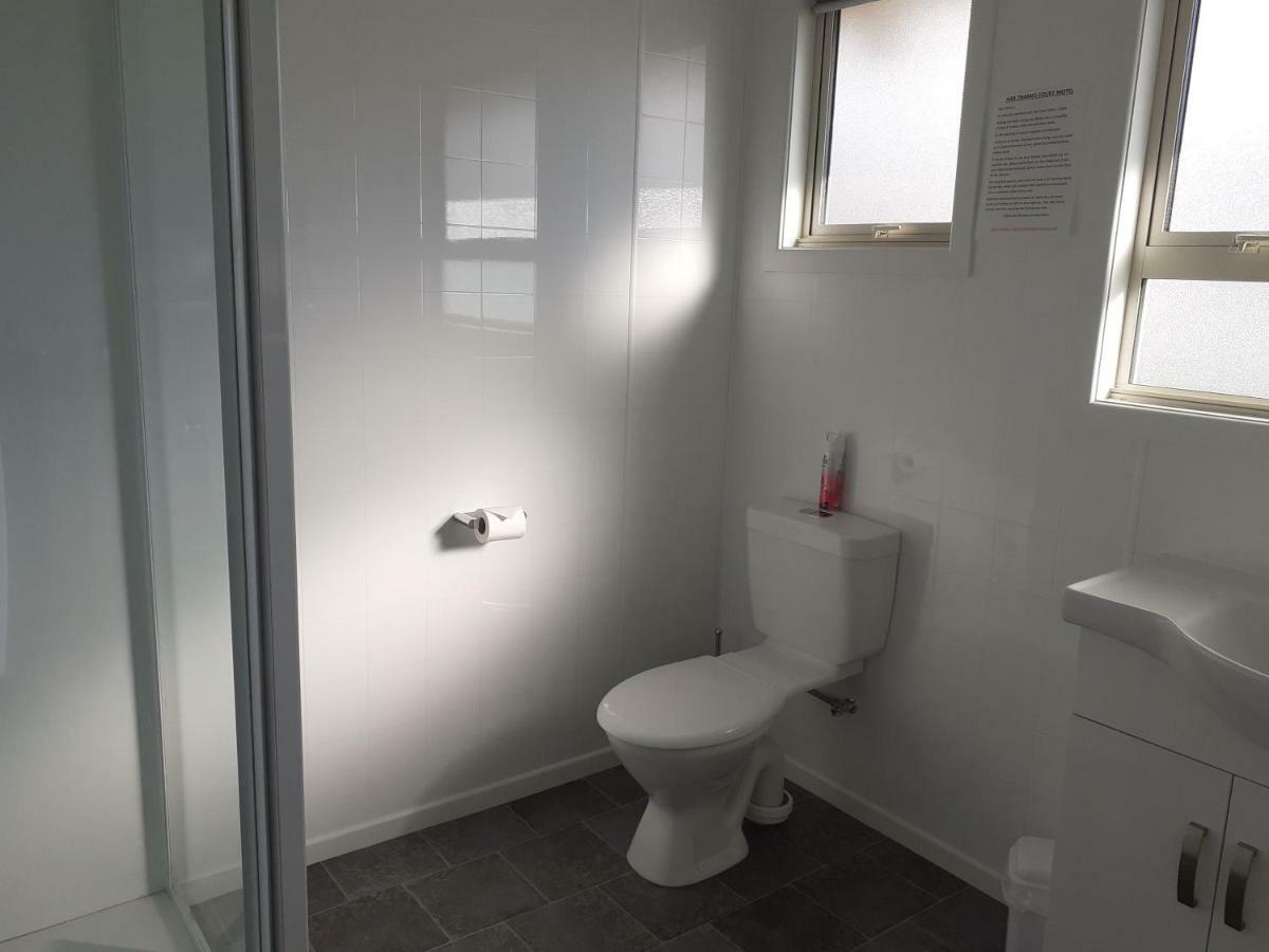 Aaa Thames Court Motel Оамару Екстериор снимка