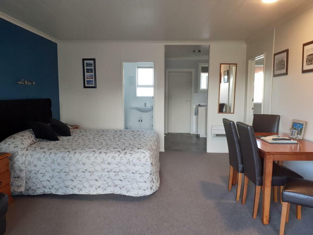 Aaa Thames Court Motel Оамару Екстериор снимка